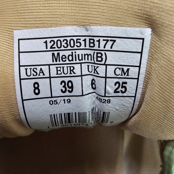 Brooks Ghost 12 limited edition Vanilla Sprinkles - Picture 10 of 10